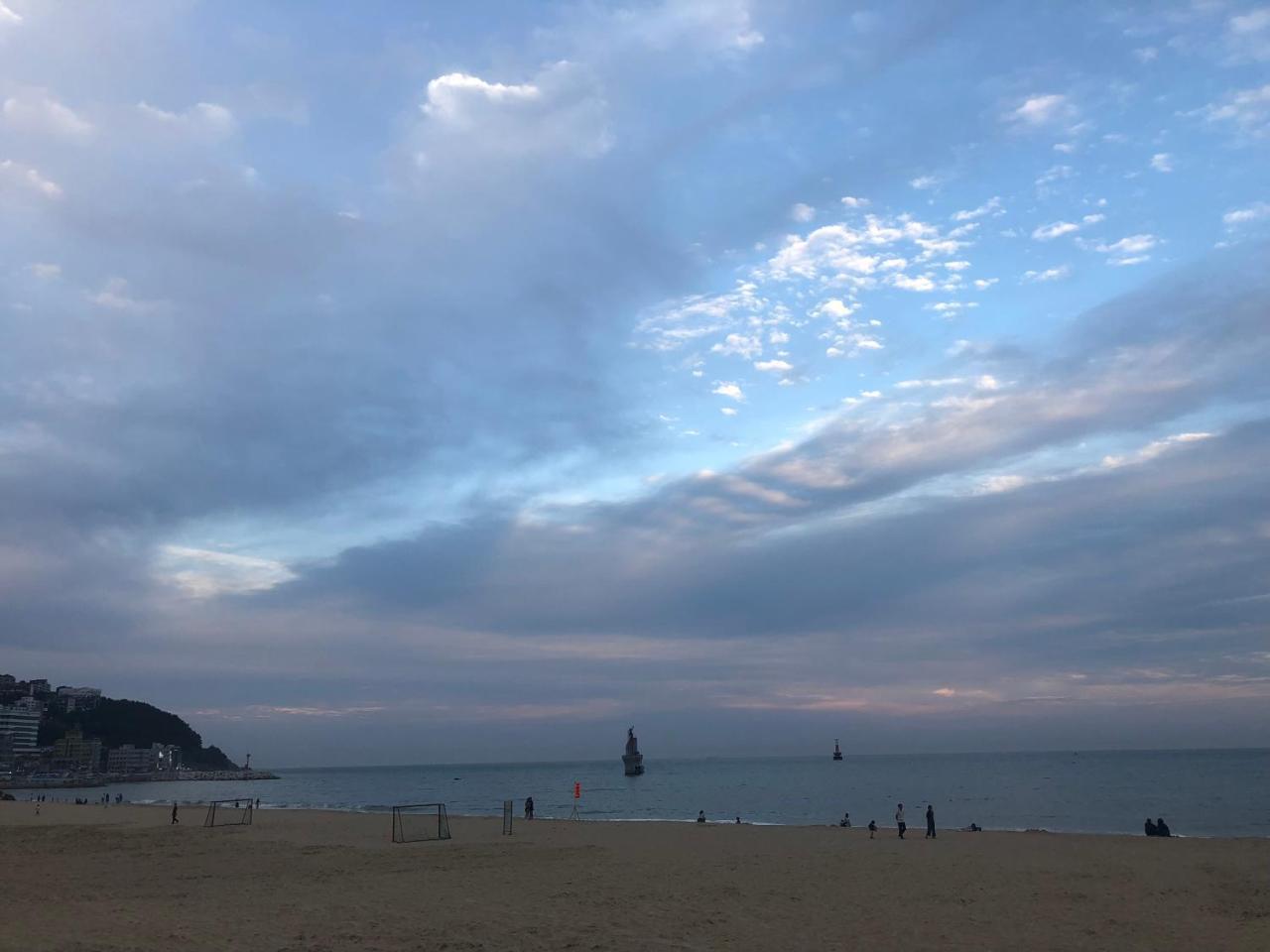 Uncle'S Guesthouse-Domestic Not Allowed Busan Esterno foto